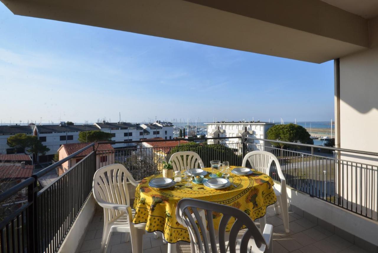 Residenza Porta Del Mare Lejlighed Lignano Sabbiadoro Eksteriør billede
